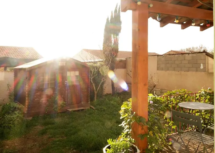 Family With Garden * Trèbes